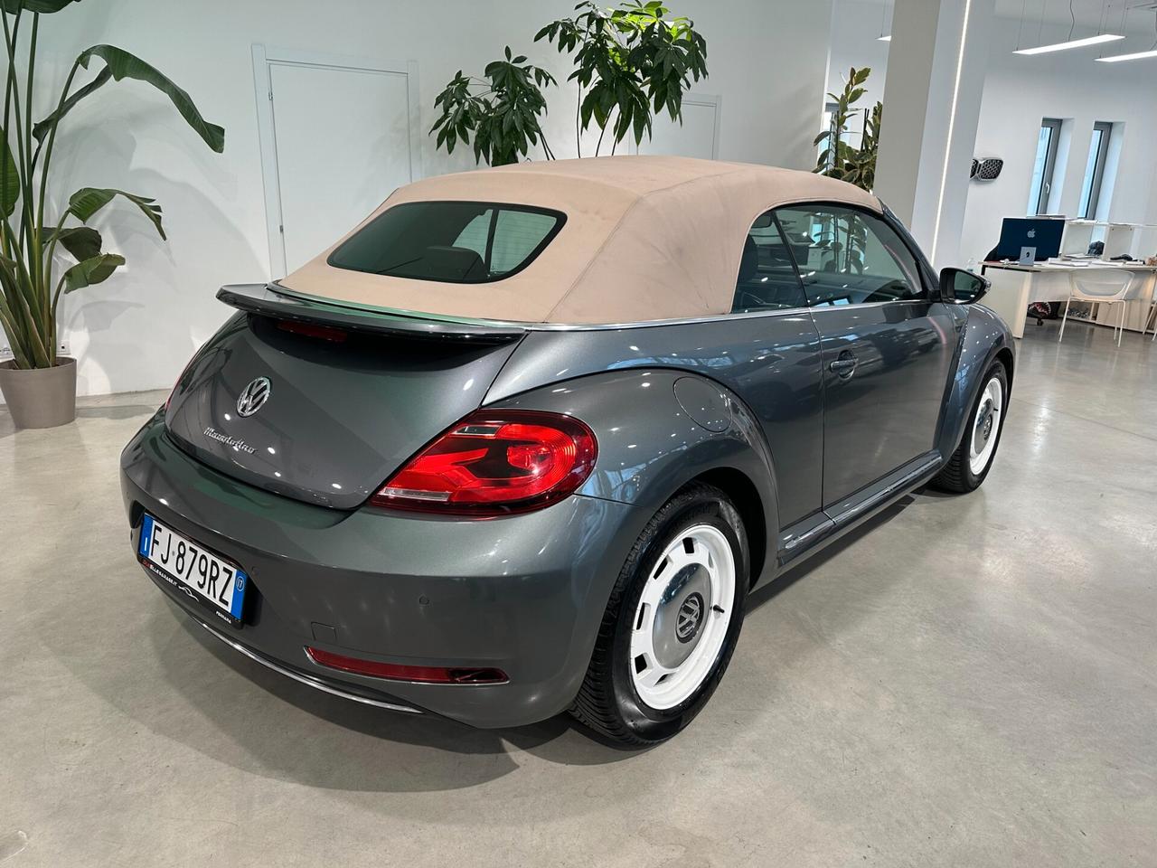 Volkswagen Maggiolino Cabrio 2.0 TDI Design BlueMotion Technology