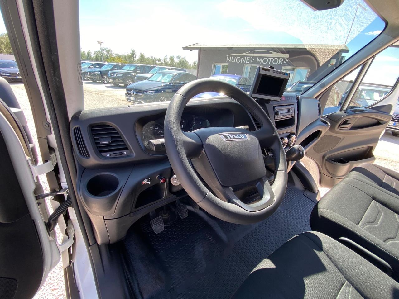Iveco Daily 35S15 2.3 MTJ ALLESTIMENTO BOX UNICO PROPIETARIO 145CV