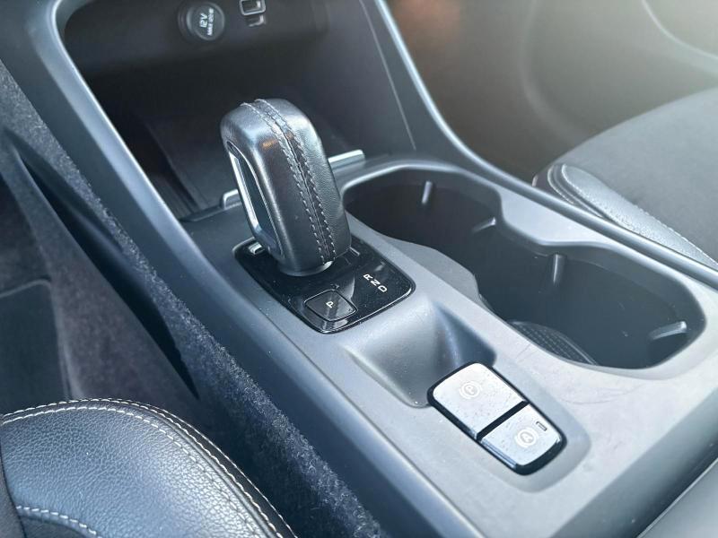 Volvo XC40 2.0 d3 150 CV Momentum my20 2WD