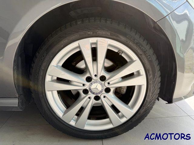 MERCEDES-BENZ A 180 d Sport