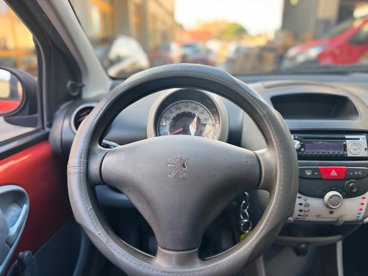 Peugeot 107 1.0 68CV 5p. Desir