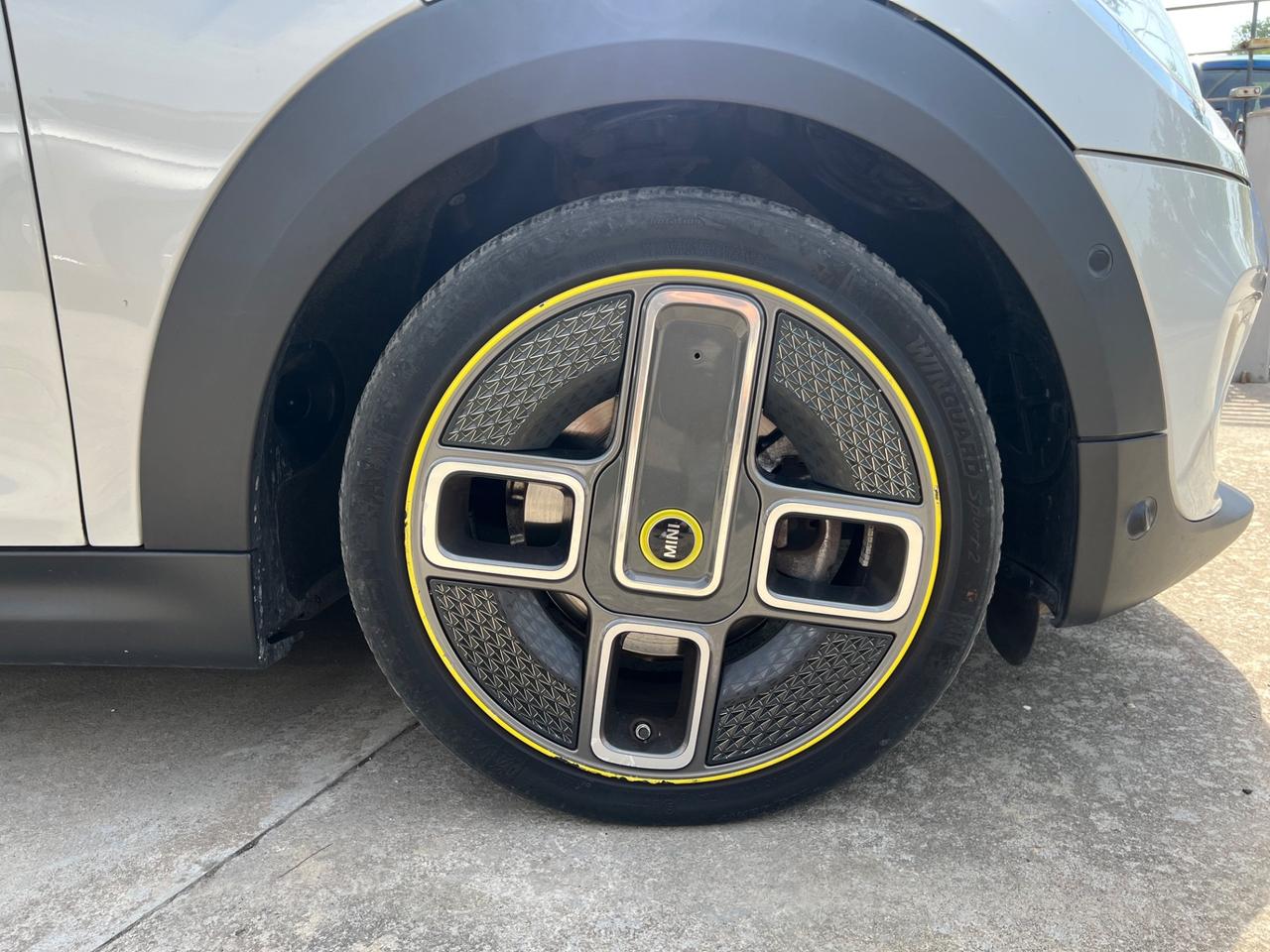 Mini Full Electric Cooper S SE XL