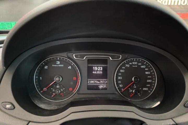 Audi Q3 2.0 TDI 140 CV
