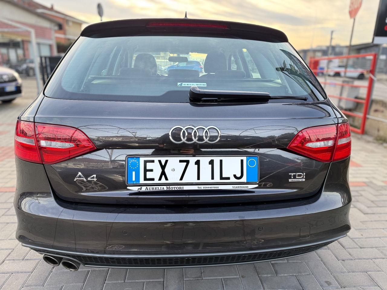 Audi A4 Avant 2.0 TDI 177CV quattro S-LINE Plus