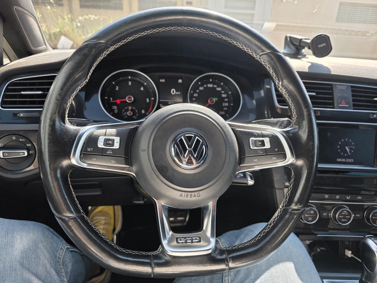 VW Golf 7 GTD 2.0 TDI DSG 2015