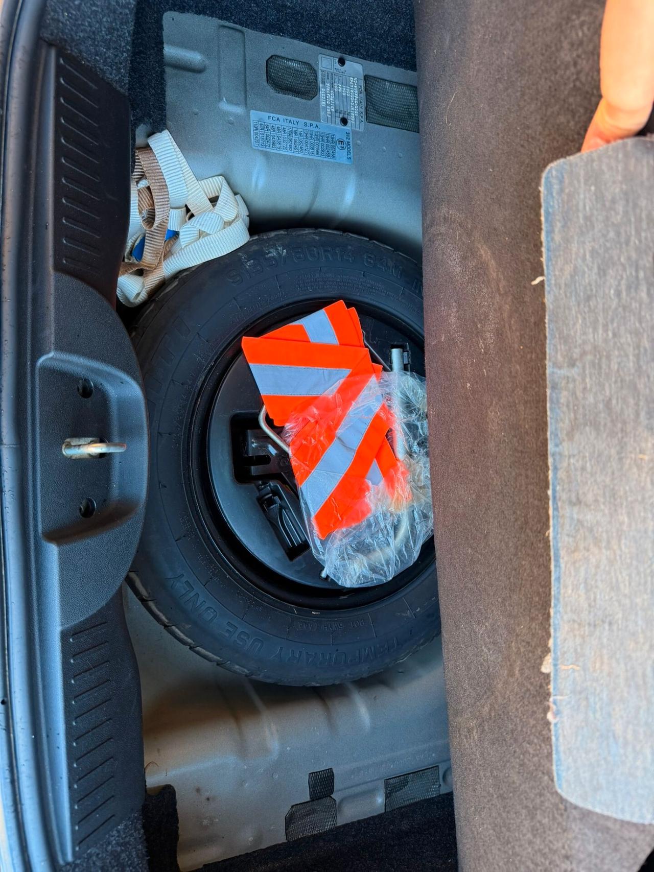 Fiat 500 1.0 Hybrid Launch Edition