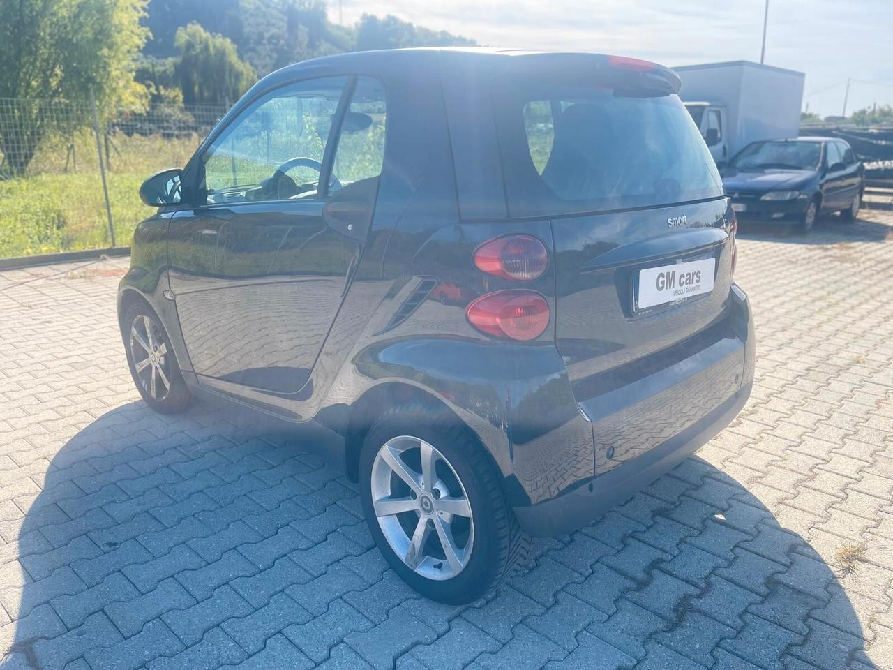 Smart ForTwo 1000 62 kW coupé passion