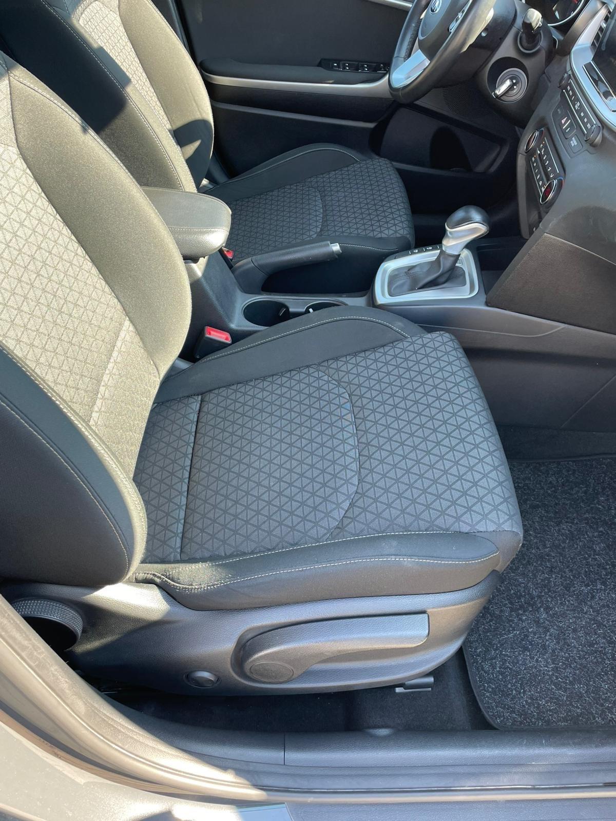 Kia Ceed Sportswagon 1.6 CRDi 115 CV DCT SW Business Class