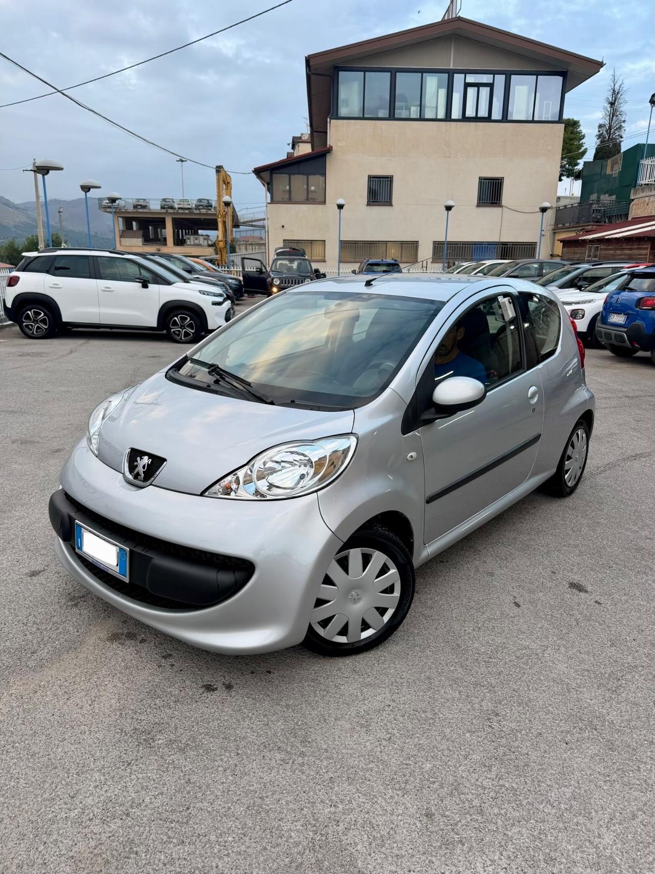 Peugeot 107 1.0 68CV