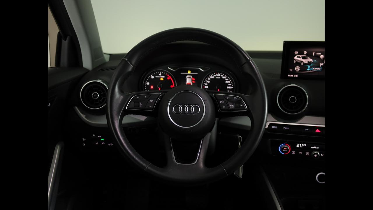 AUDI Q2 I 2017 - Q2 30 1.6 tdi Admired s-tronic