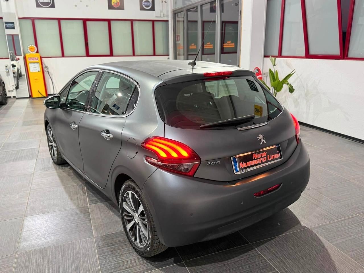 Peugeot 208 1.6 Bluehdi 100cv Allure 2016