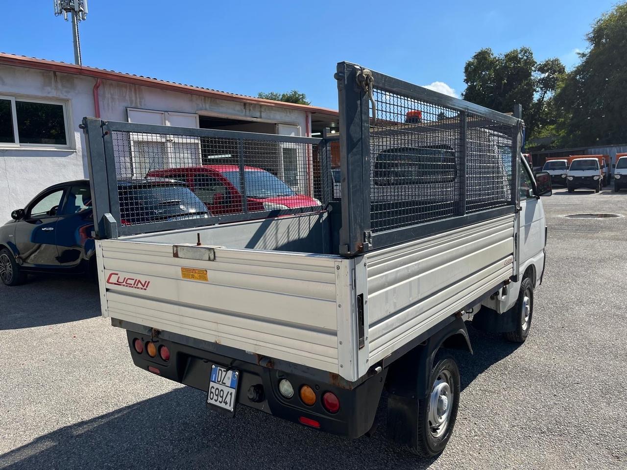 Piaggio quargo cassonato- 700cc-Diesel - km 45000