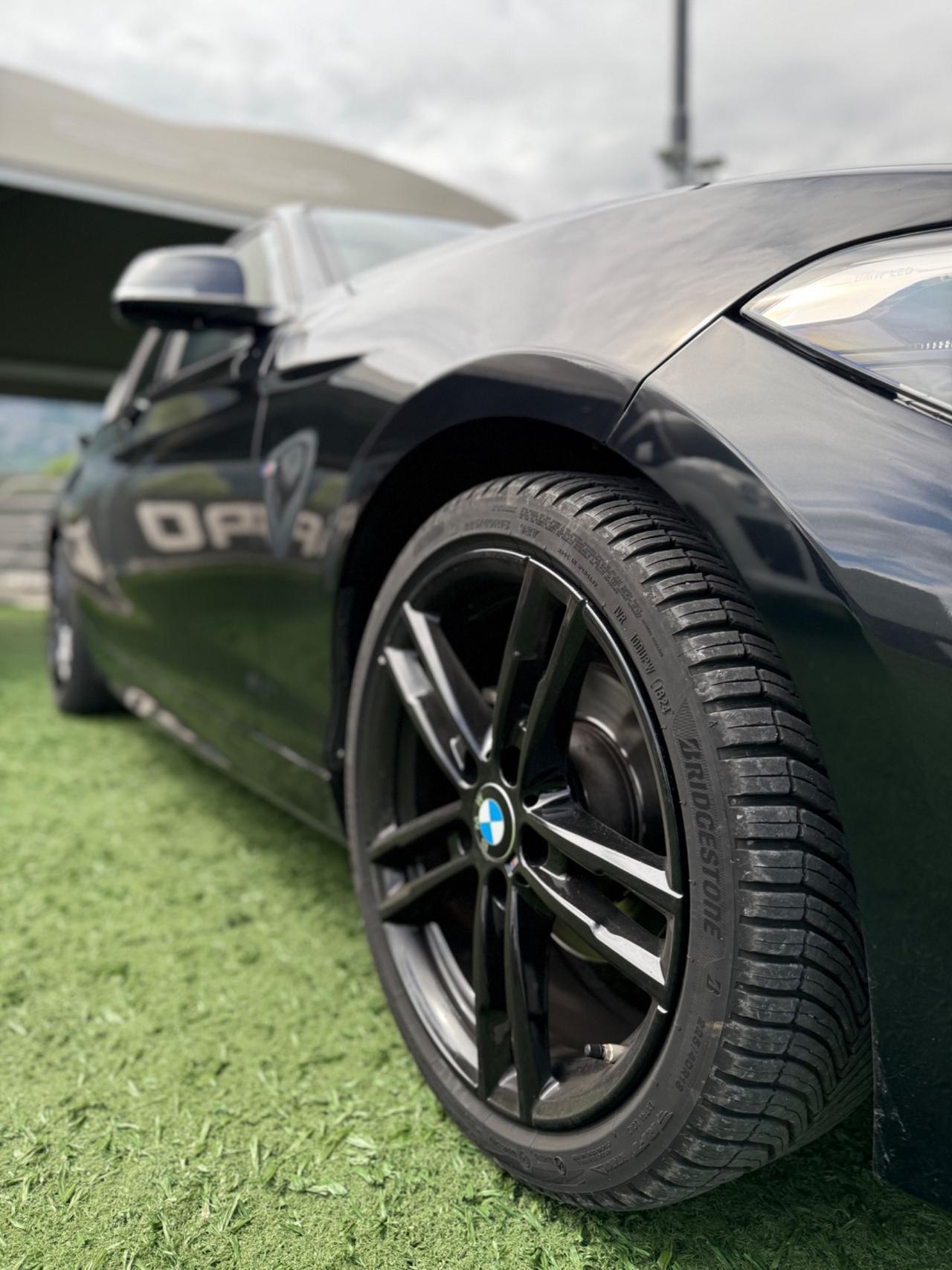 Bmw 118 118d 5p. Msport