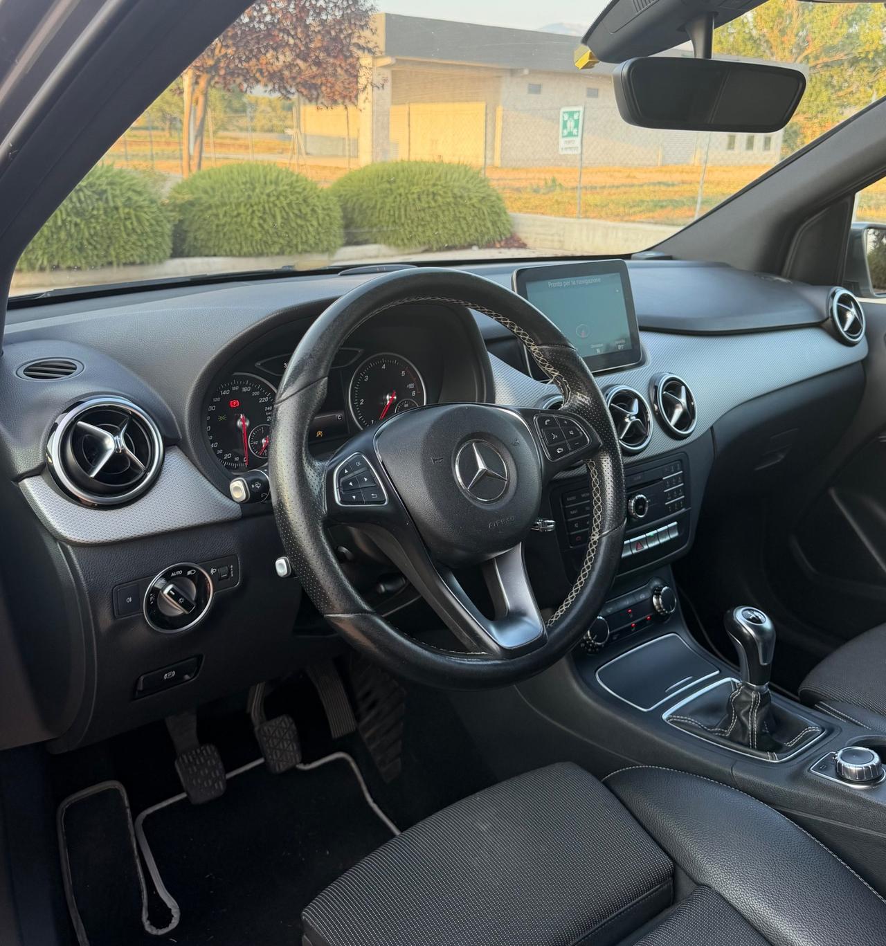 Mercedes-benz B 200 d Automatic 4Matic Premium