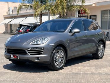 Porsche Cayenne 3.0 Diesel 245CV no superbollo