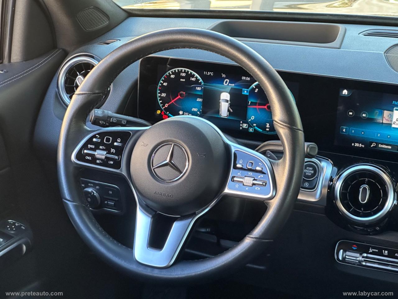 MERCEDES-BENZ GLB 200 d Automatic Sport