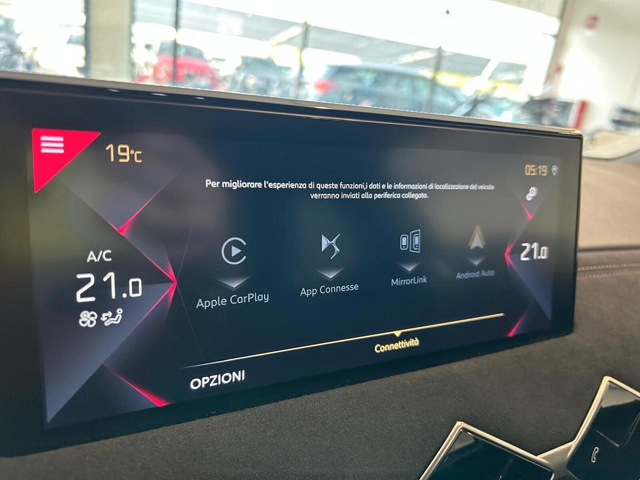 Ds DS3 Crossback PERFORMANCE LINE PureTech 130 aut. SPOTICAR