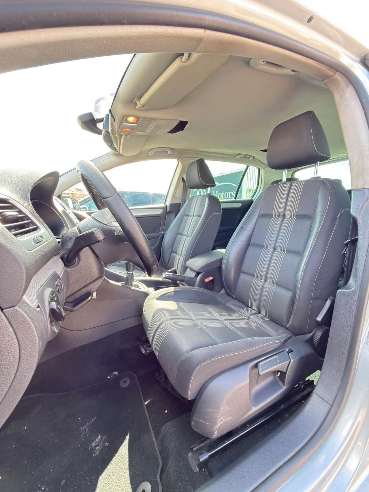 Volkswagen Golf 1.6 TDI 5p. Highline BlueMotion Technology