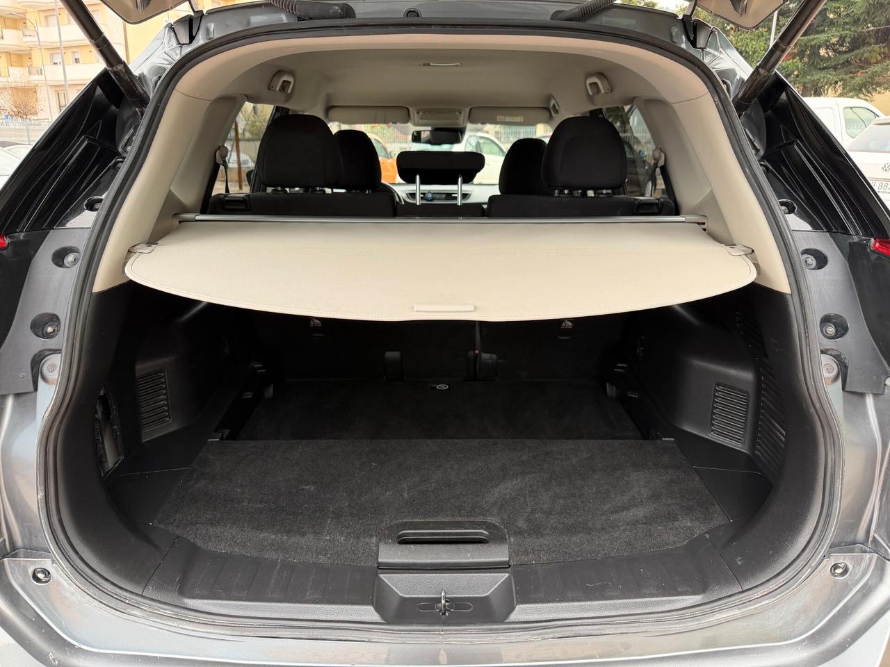 Nissan X-Trail 2.0 dCi 4WD Tekna