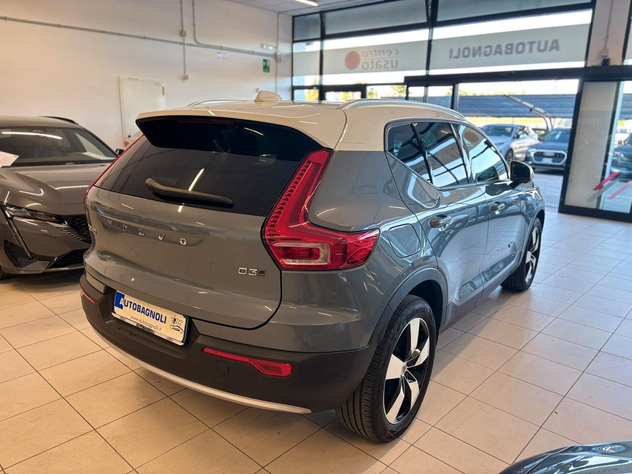 Volvo XC40 MOMENTUM PRO D3 AWD Geartronic