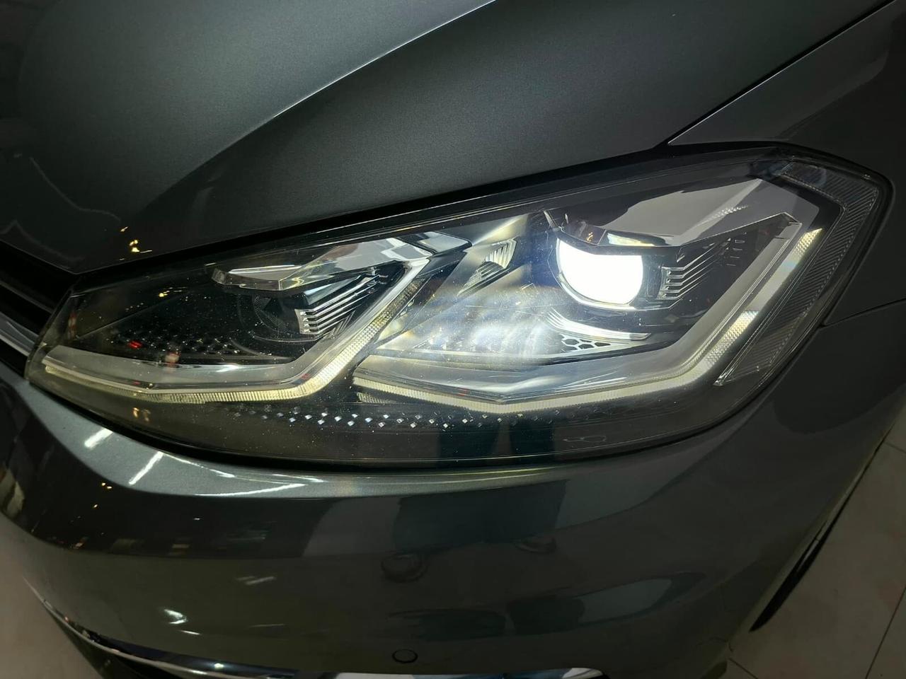 Volkswagen Golf 1.6 TDI 115cv Executive BlueMotion Technology 2017