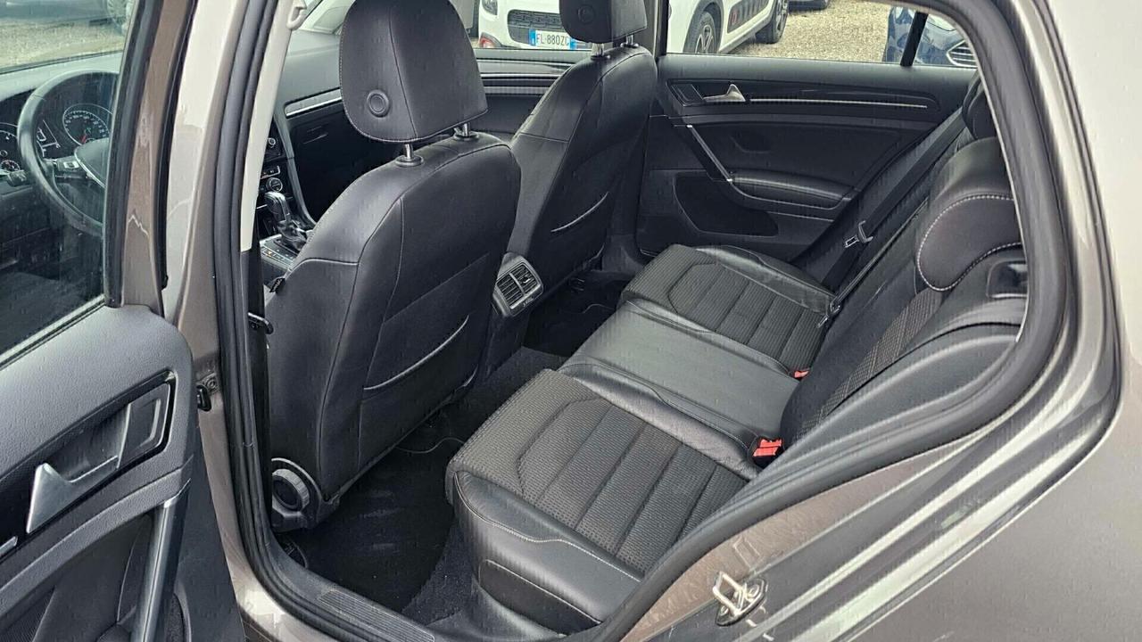 Volkswagen Golf 1.6 TDI 110 CV DSG 5p. Highline BlueMotion Technology