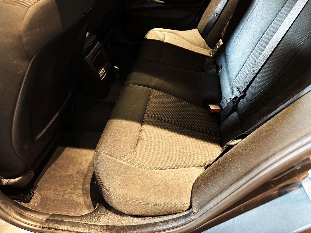 Bmw 116 116i 5p. Advantage