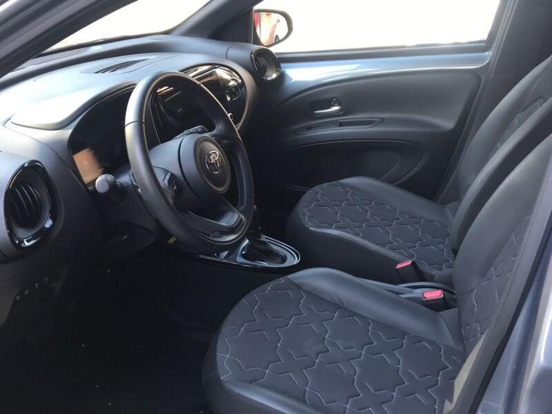 Toyota Aygo X 1.0B (72 CV) Lounge S-CVT