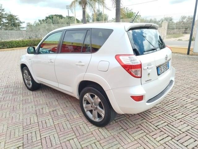 Toyota RAV 4 RAV4 Crossover 2.2 D-Cat 177 CV Executive