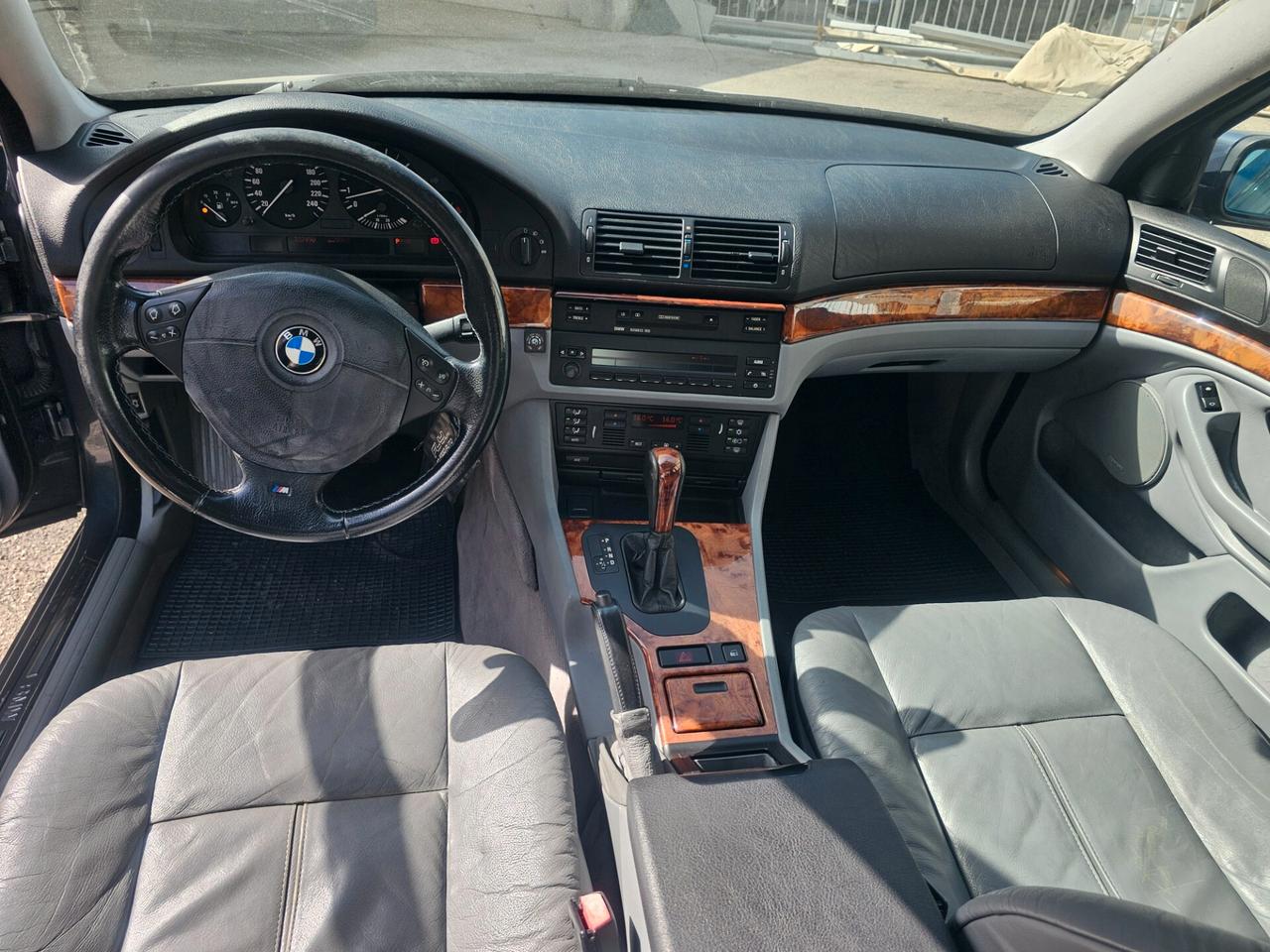 Bmw 535i BERLINA/STORICA/UN OROLOGIO SVIZZERO