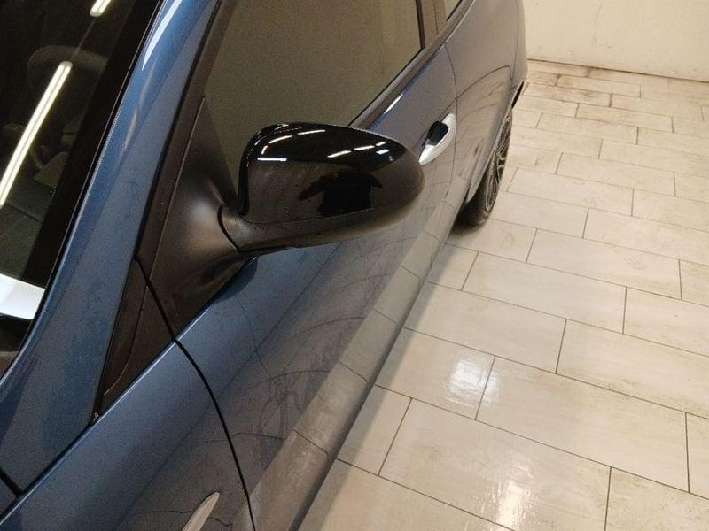 Lancia Ypsilon 1.0 firefly hybrid Gold s&s 70cv 5p.ti