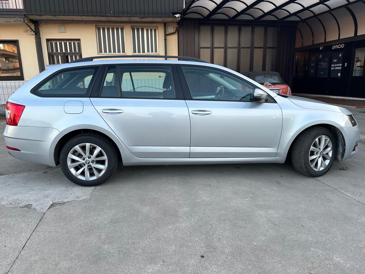 Skoda Octavia 1.6 TDI CR 115 CV DSG Wagon Style