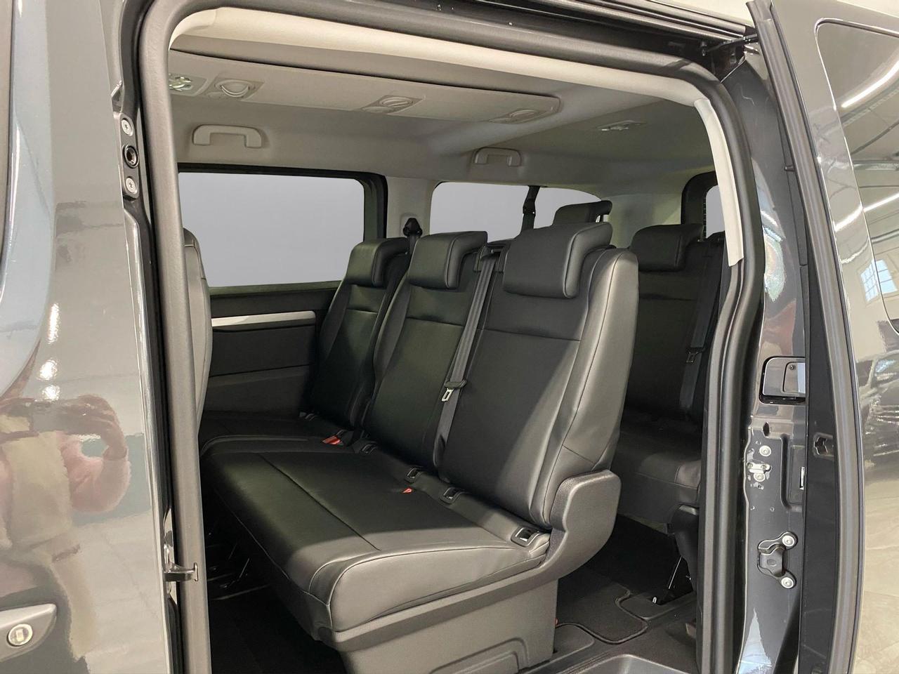 Toyota 2.0d 144cv S&S L2 Lounge D 9p.ti