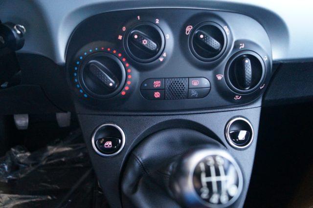 FIAT 500 C 1.0 Hybrid Connect