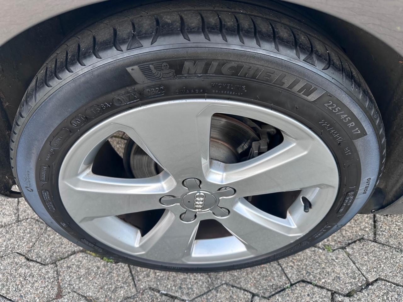 Audi A3 Sedan 1.4 TFSI 125 CV Ambiente*EURO6*NEOPATENTATI
