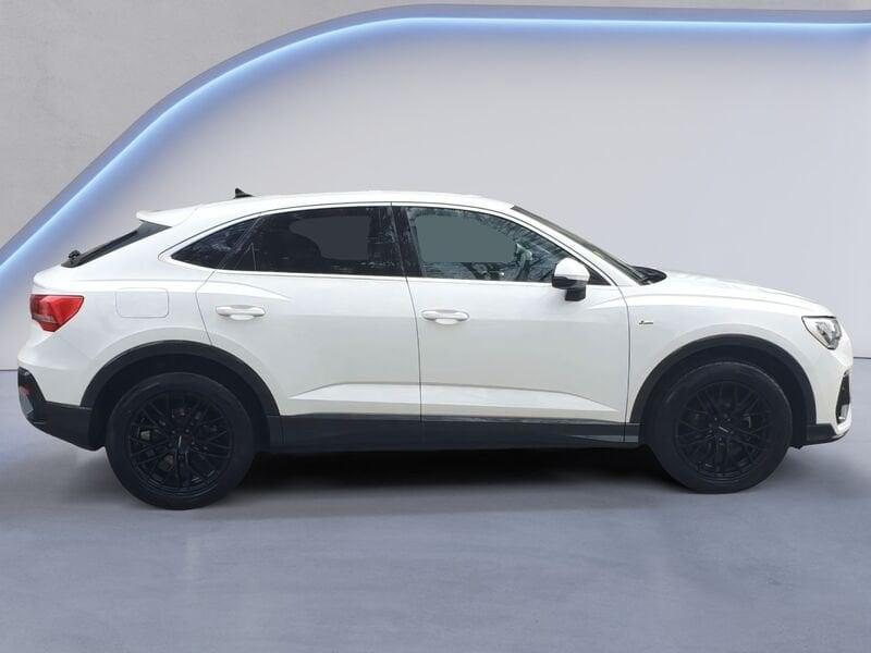 Audi Q3 Sportback 35 2.0 150 CV TDI Tronic Business Plus
