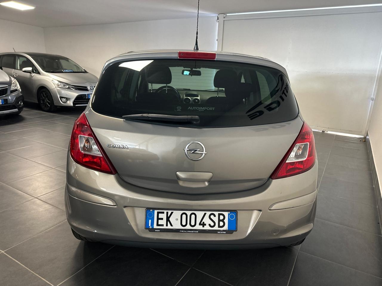 OPEL CORSA 1.4 COSMO 100CV NEOPATENTATI GARANZIA