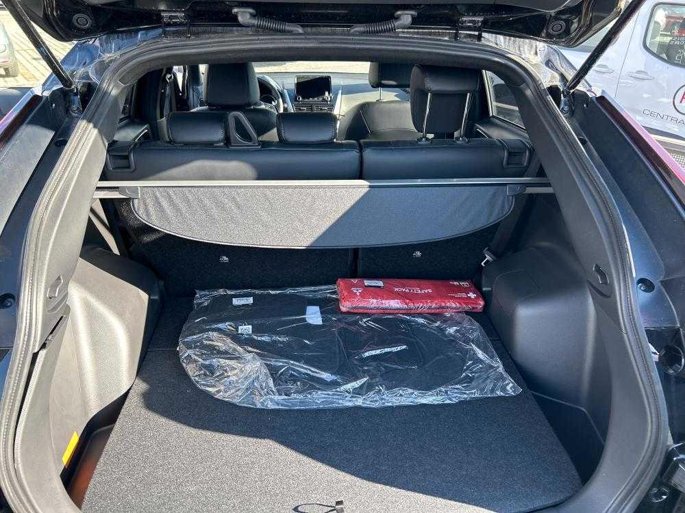 MITSUBISHI Eclipse Cross PHEV Instyle P0