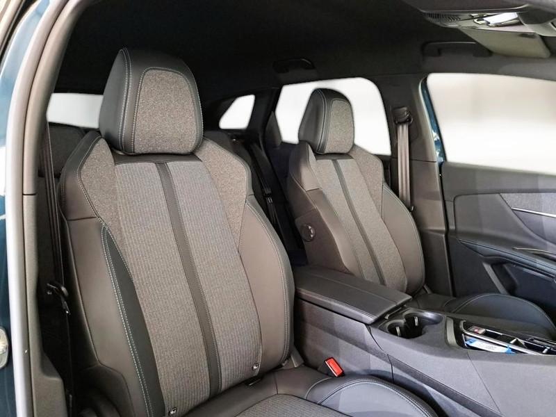 PEUGEOT 3008 PURETECH TURBO 130 EAT8 SES ALLURE SUV