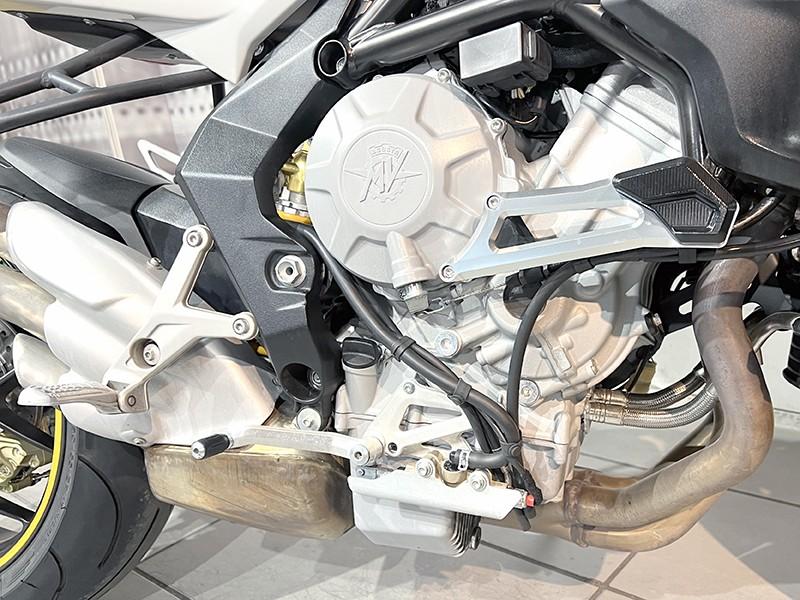 MV Agusta Brutale 800