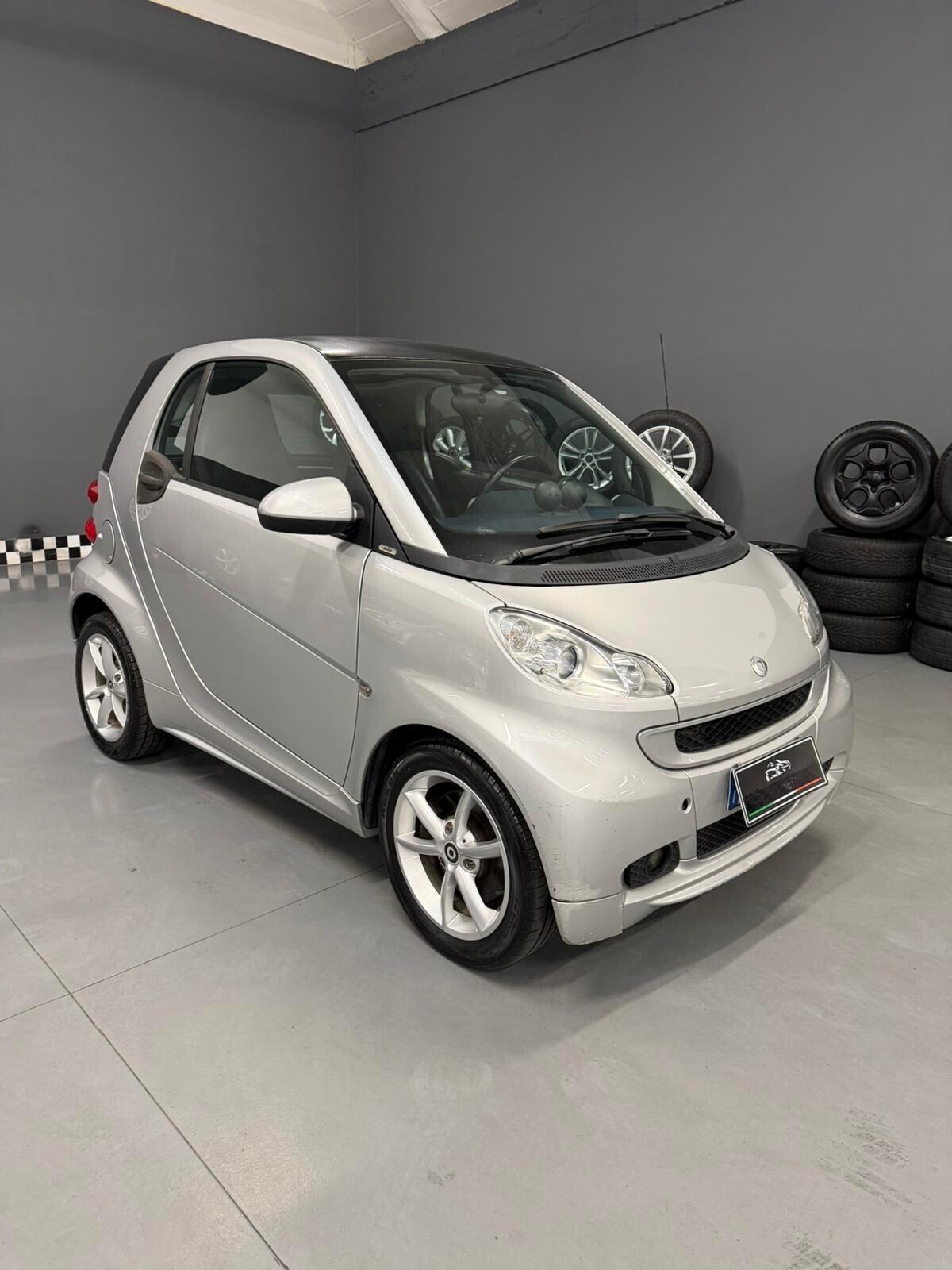 Smart ForTwo 1000 52 kW MHD coupé pulse