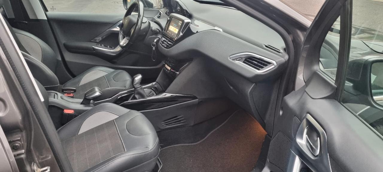 Peugeot 2008 PureTech Turbo 110 S&S Black Matt