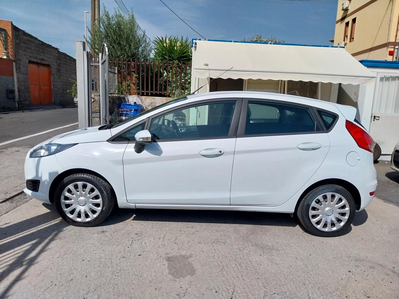 FORD FIESTA 1.4 BENZINA/GPL UNICOPROPRIETARIO 2016