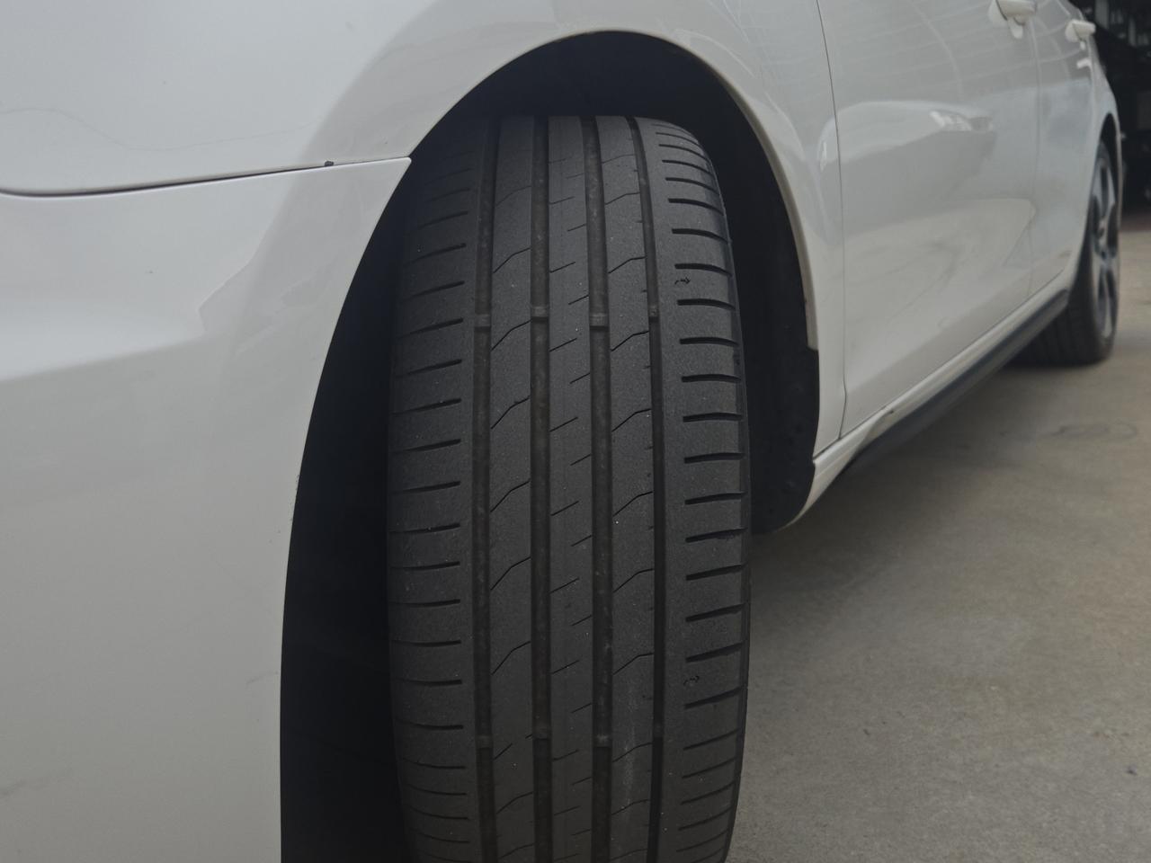 Volkswagen Golf - 5 Porte 5p 2.0 tsi Gti