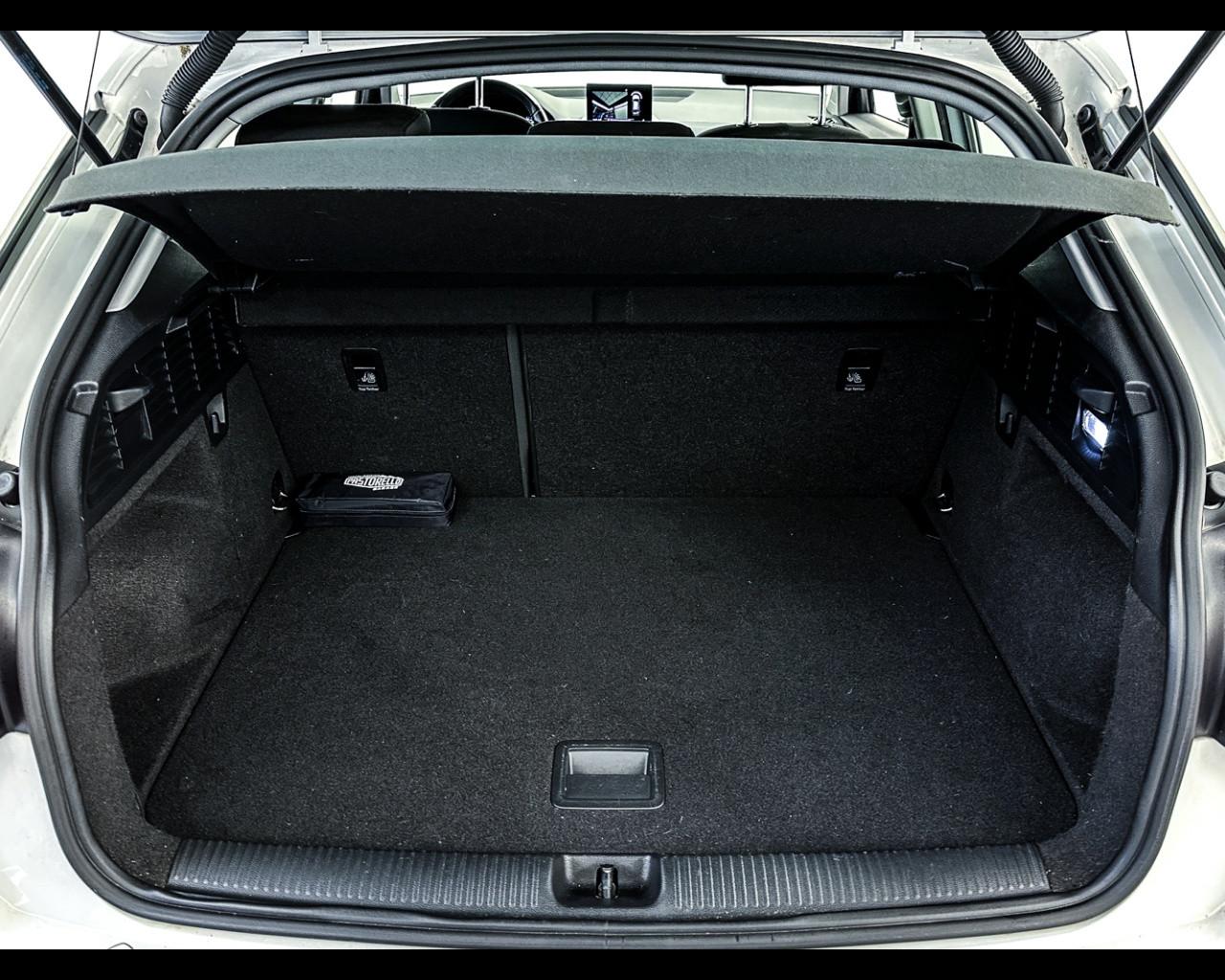 AUDI Q2 - Q2 2.0 TDI quattro S tronic Sport