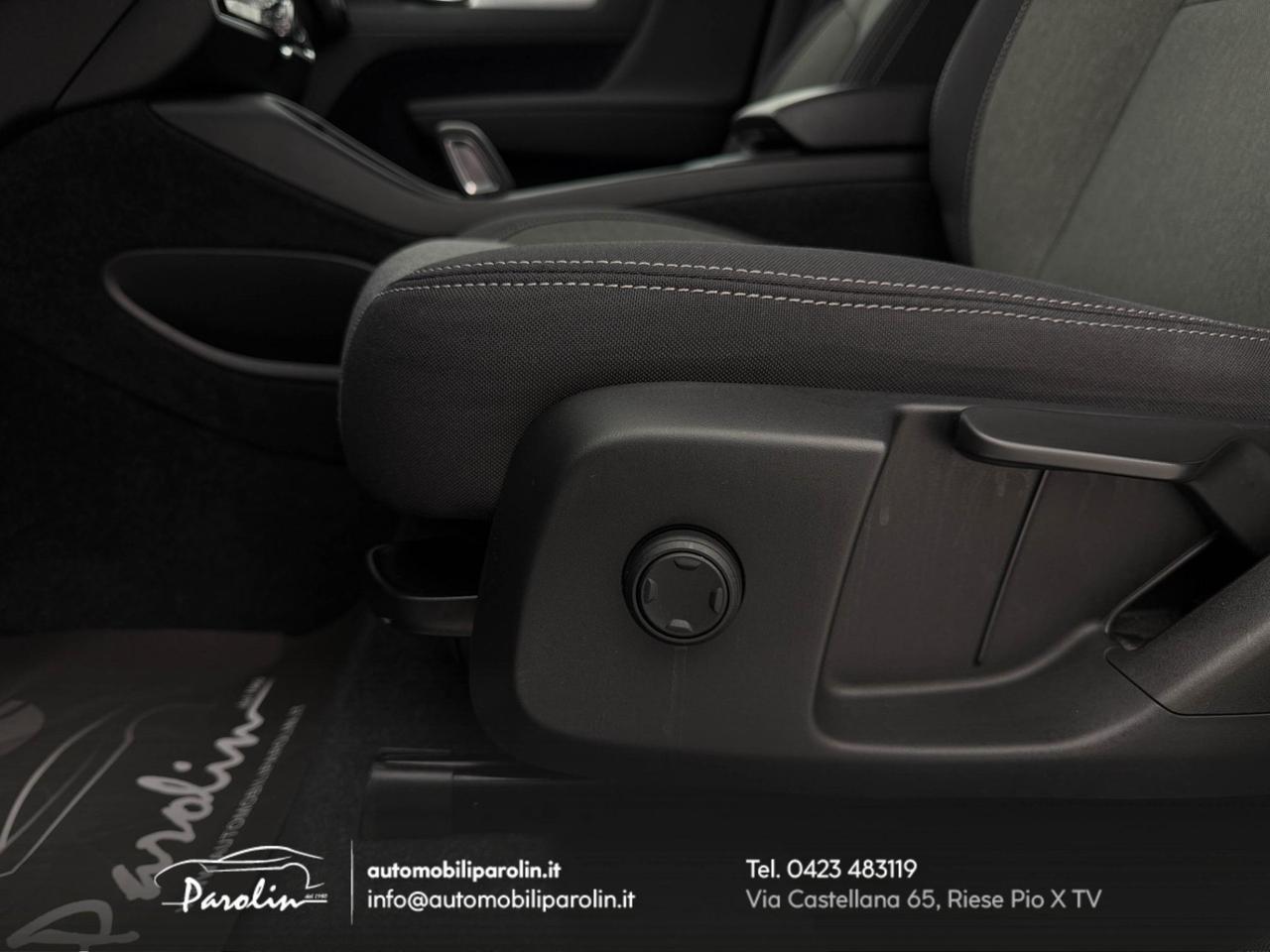 Volvo XC40 1.5 t3 Momentum Pro Telecamera-Cerchi 19''