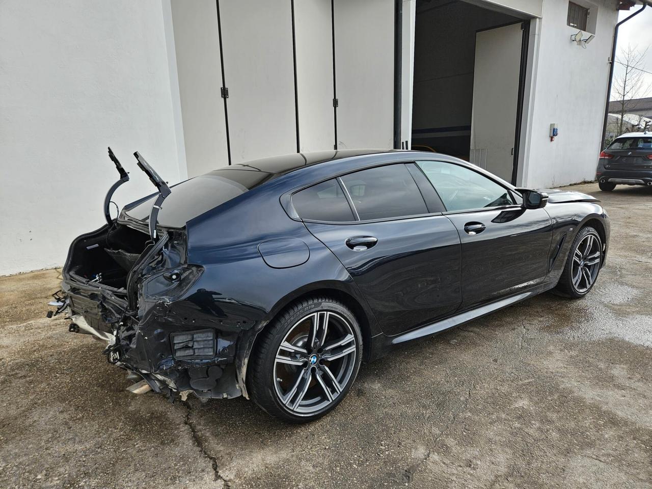 BMW M850 LCI Gran Coupe M 850i xdrive INCIDENTATA