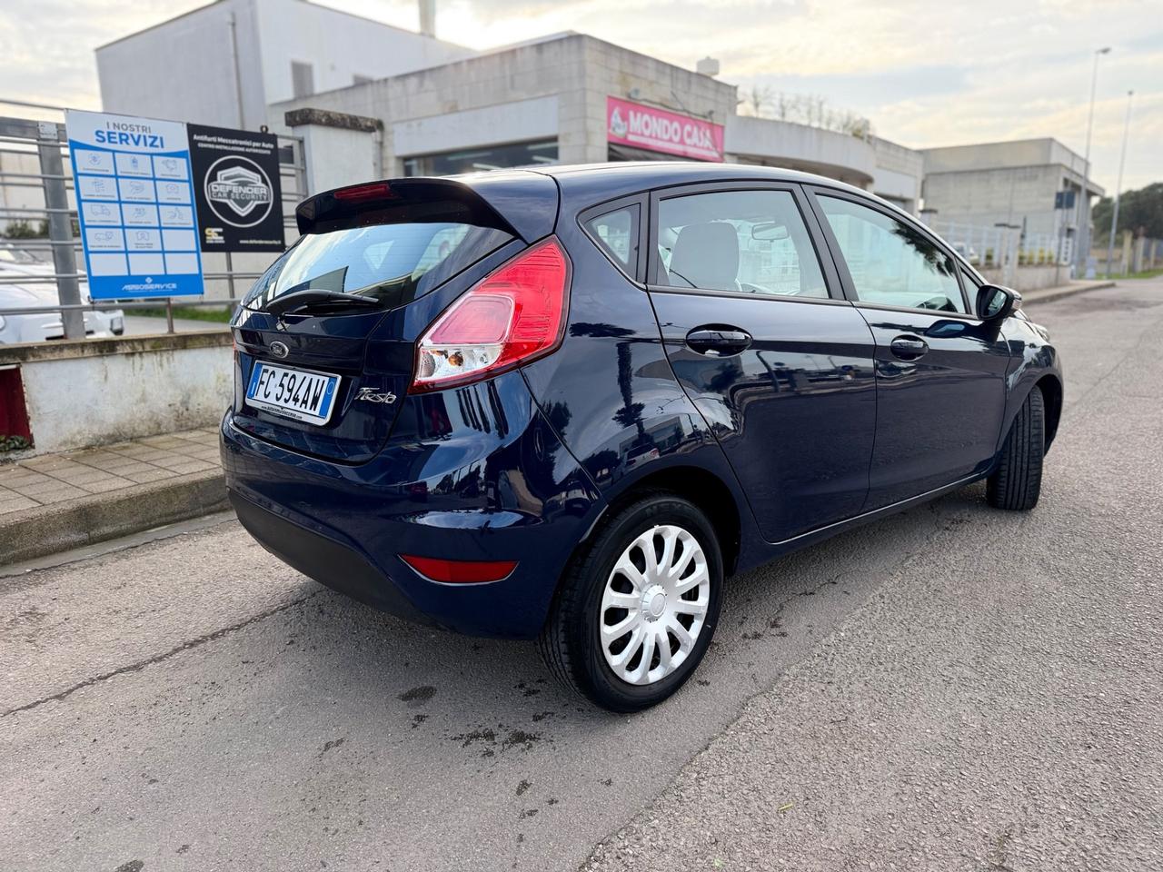 Ford Fiesta 1.4 5 porte Bz.- GPL Black & White Edition