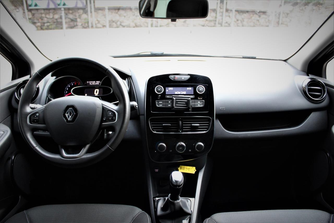 Renault Clio TCe 12V 75 CV 5 porte 44000 km Neopatentati
