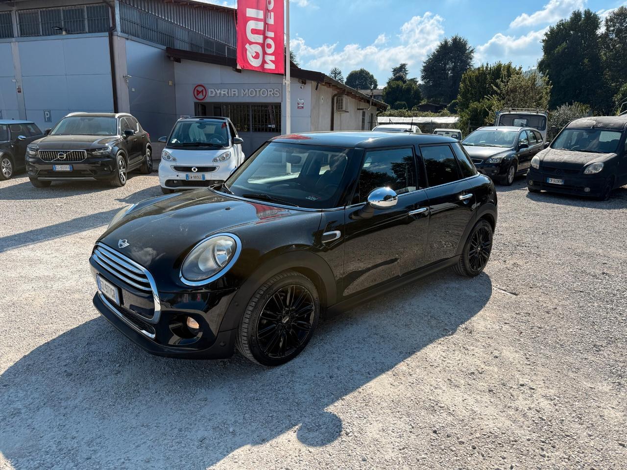 Mini 1.5 Cooper D Hype 5 porte AUTOMATICA